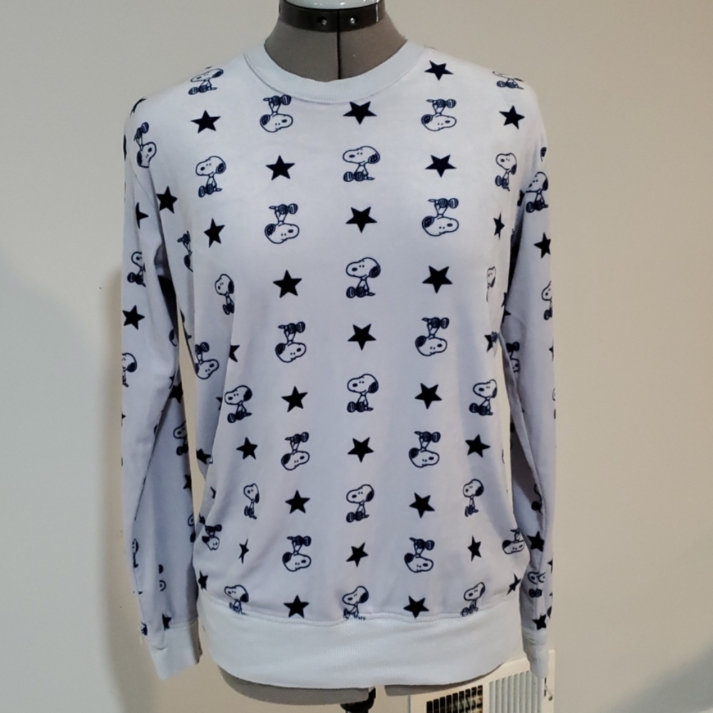 Peanuts Snoopy And Stars L/S Shirt Size Small “So Soft” Velour Light Blue
